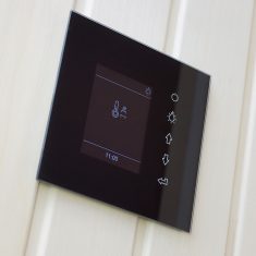 Sauna a infrasauna propojené oknem